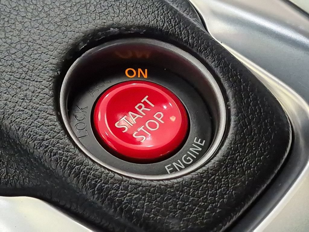 Used 2009 Nissan GT-R Premium AWD/4WD image 17