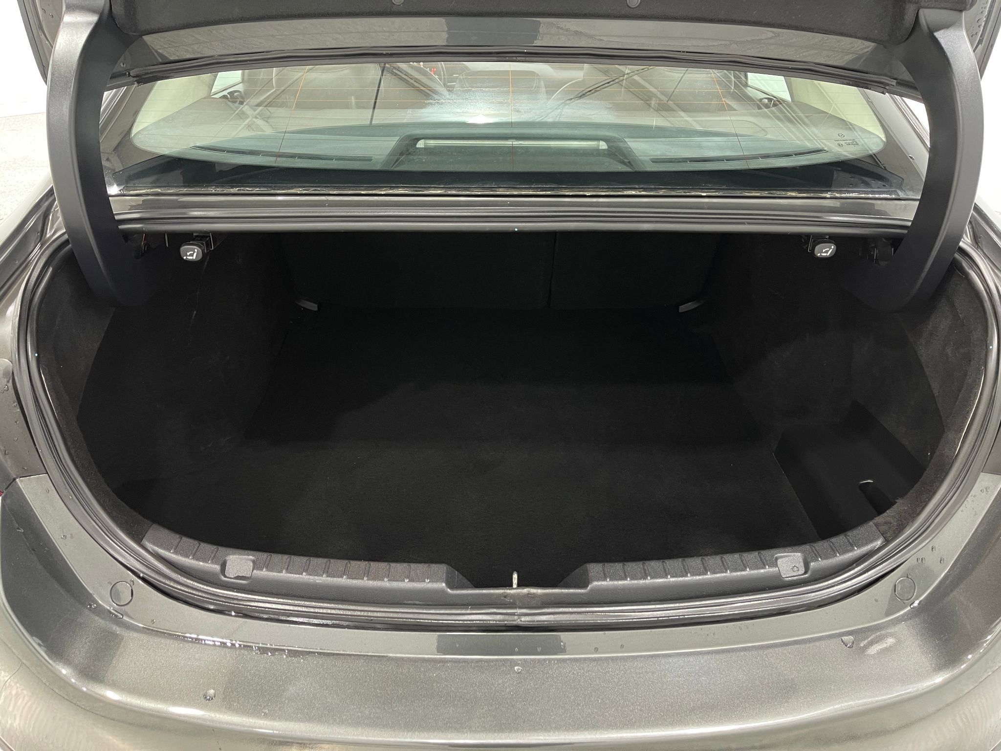 Used 2020 MAZDA MAZDA3 AWD Sedan w/ Premium Package image 28