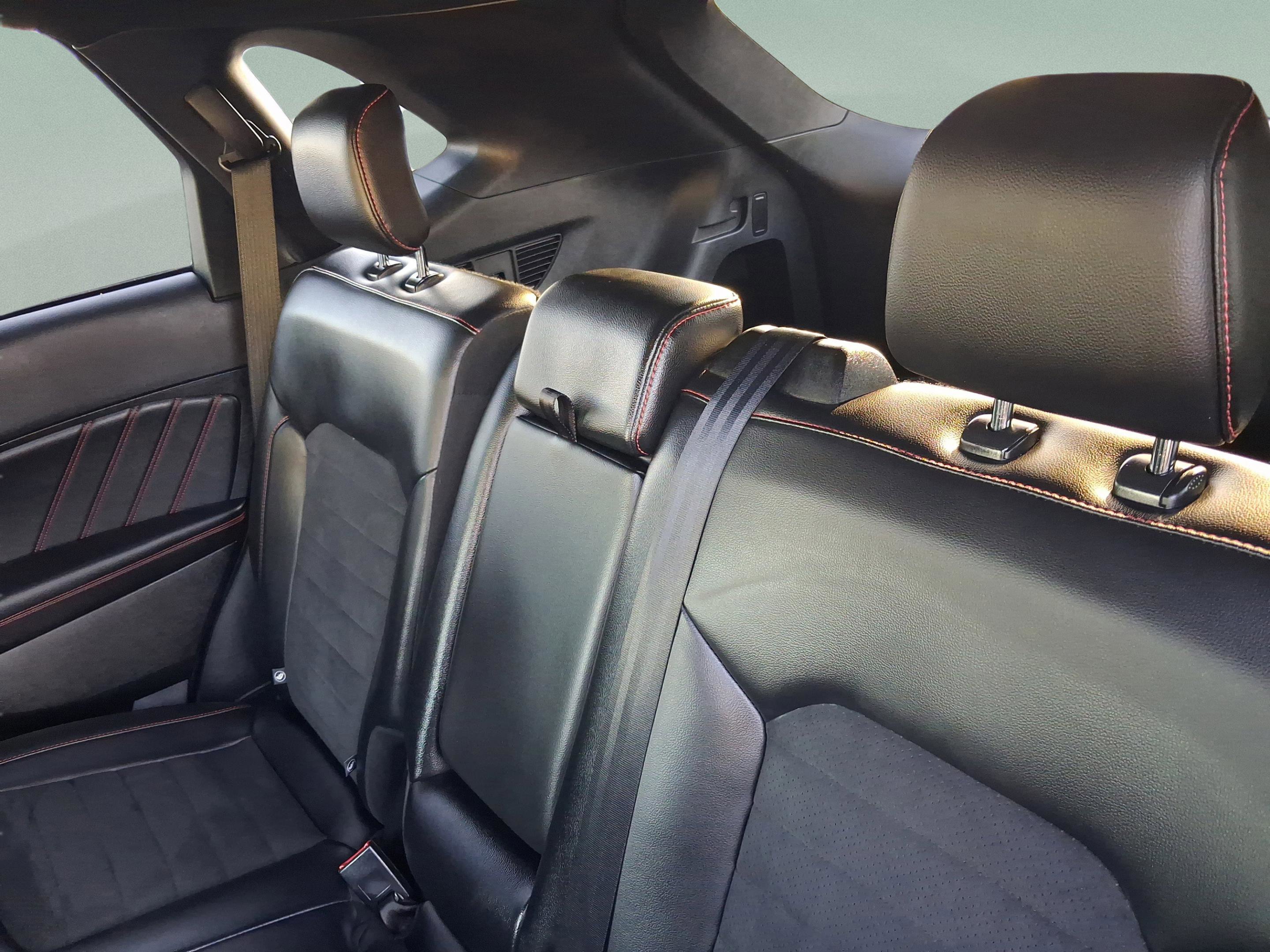 Used 2022 Ford Edge ST-Line AWD/4WD image 24