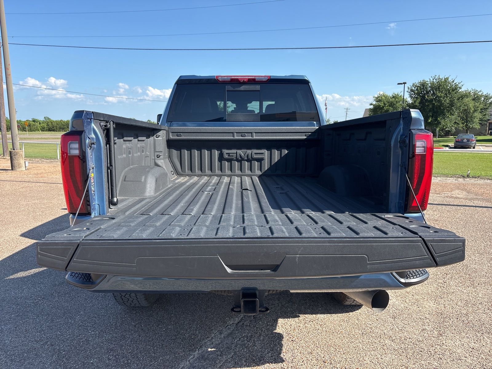 Used 2025 GMC Sierra 2500 Denali w/ Denali Reserve Package AWD/4WD image 33