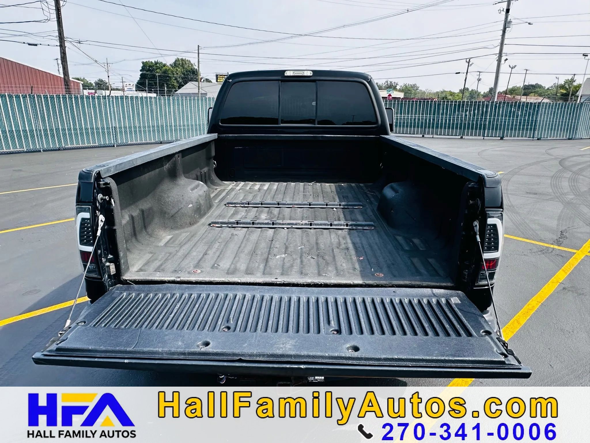 Used 2006 Ford F350 Lariat image 9