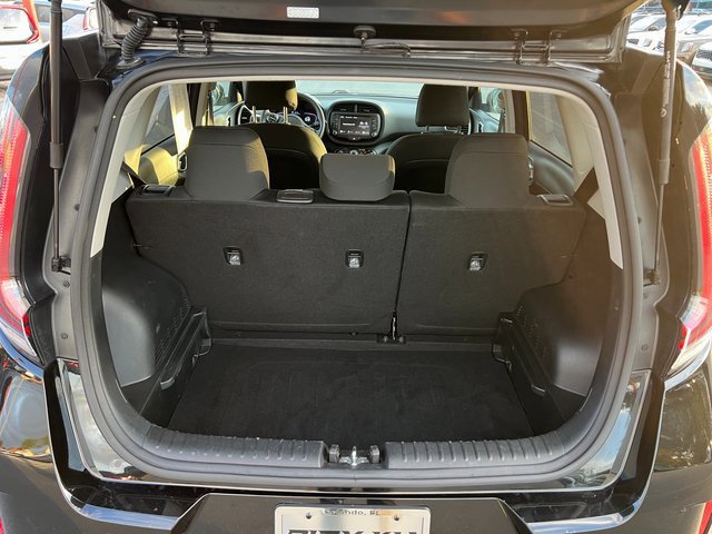Certified 2024 Kia Soul LX w/ Option Group 015 image 7