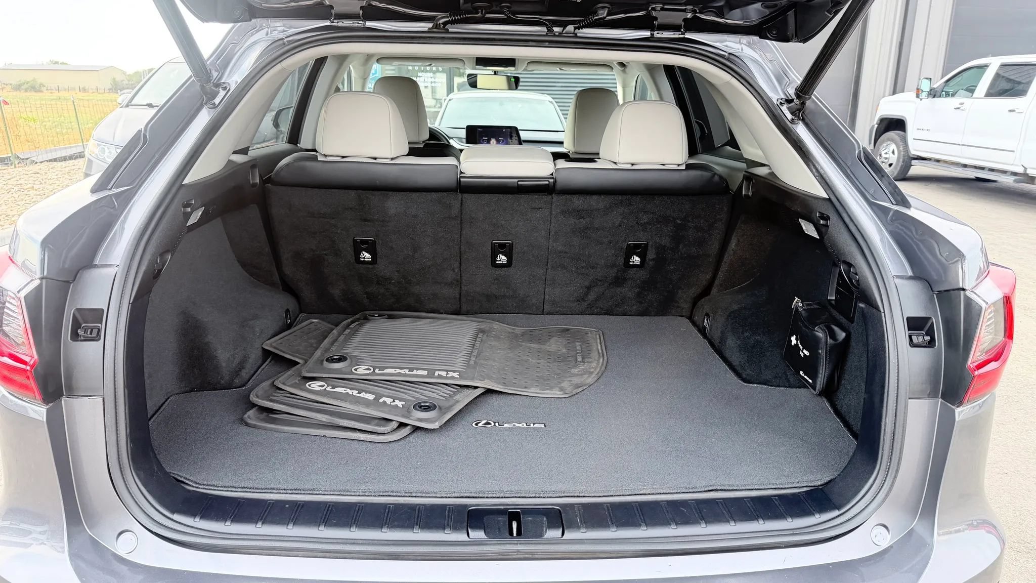 Used 2016 Lexus RX 350 AWD w/ Accessory Package image 19