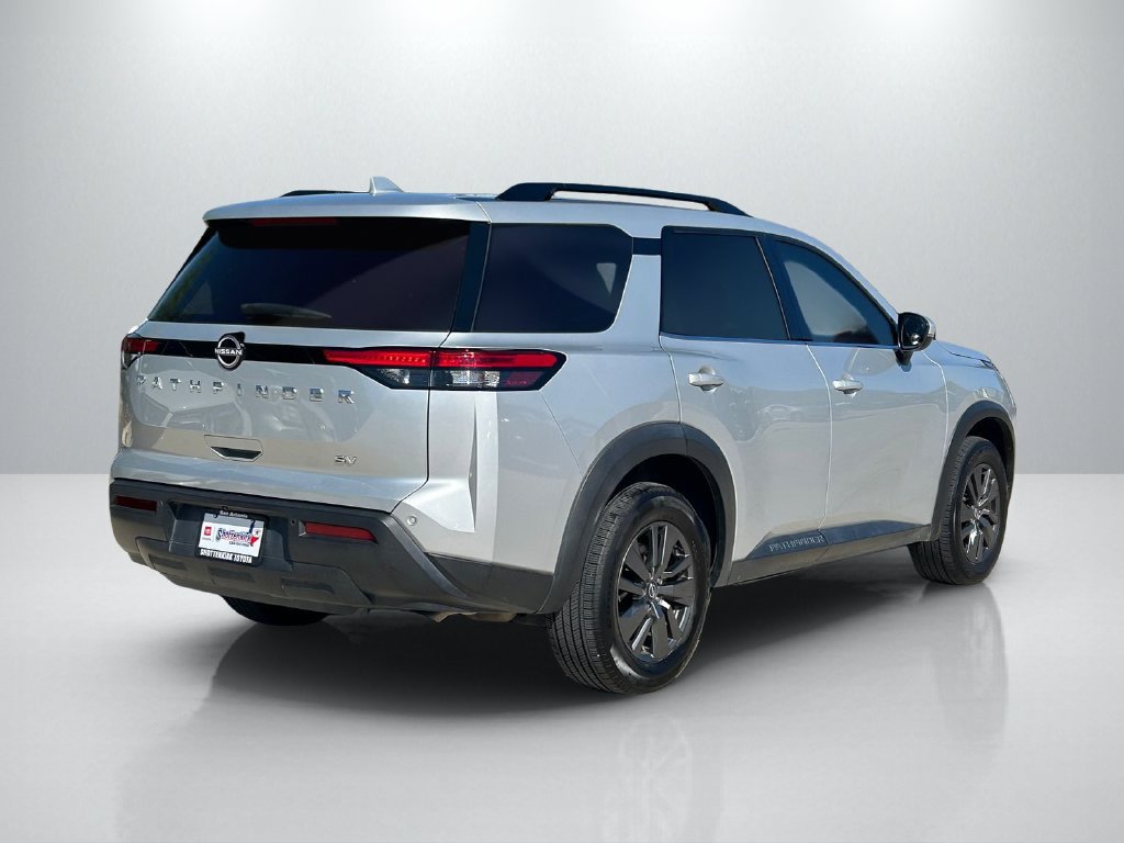 Used 2023 Nissan Pathfinder SV FWD image 5