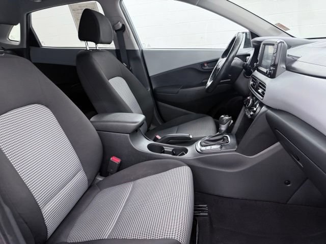 Used 2018 Hyundai Kona SEL w/ SEL Tech Package 02 FWD image 18