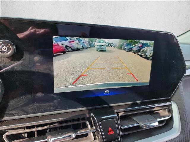 Used 2024 Chevrolet TrailBlazer LT w/ LT Cold Weather Package FWD image 19
