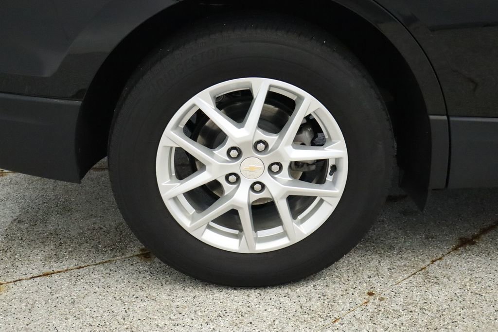 Used 2023 Chevrolet Equinox LT w/ Driver Convenience Package AWD/4WD image 13