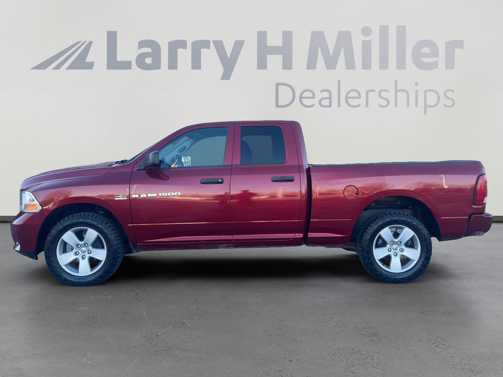 Used 2012 RAM 1500 Express image 2