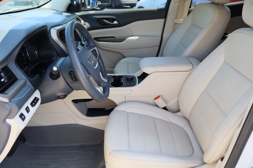 Certified 2023 GMC Acadia Denali w/ Denali Ultimate Package FWD image 23