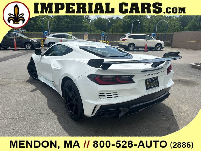 New 2026 Chevrolet Corvette E-Ray w/ ZER Performance Package AWD/4WD image 9
