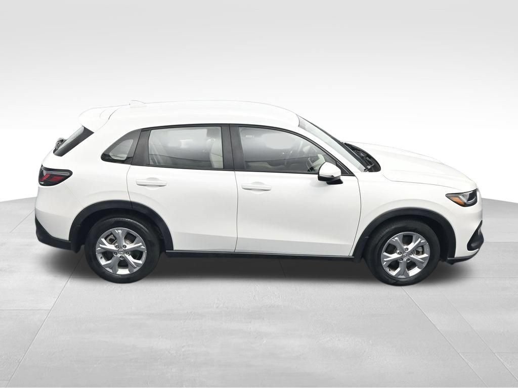 Used 2024 Honda HR-V LX image 35