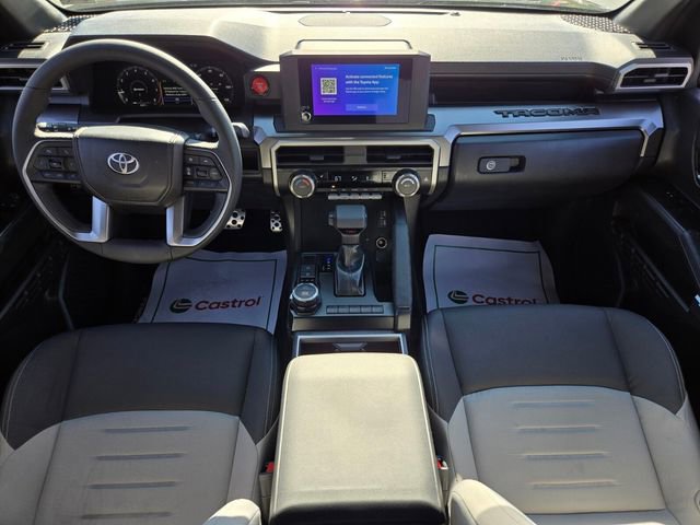 Used 2025 Toyota Tacoma TRD Sport AWD/4WD image 14