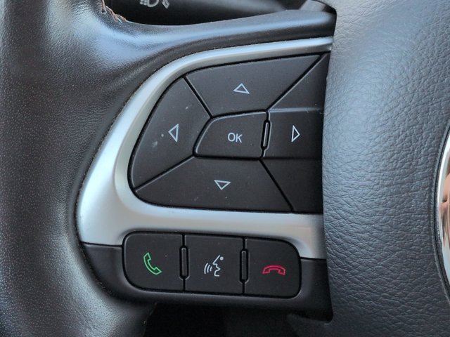 Used 2021 Jeep Compass Limited w/ Sun and Sound Group AWD/4WD image 26
