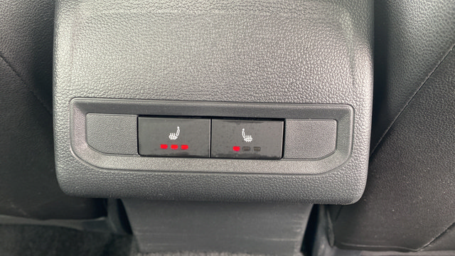 Used 2024 Volkswagen Jetta SEL FWD image 27
