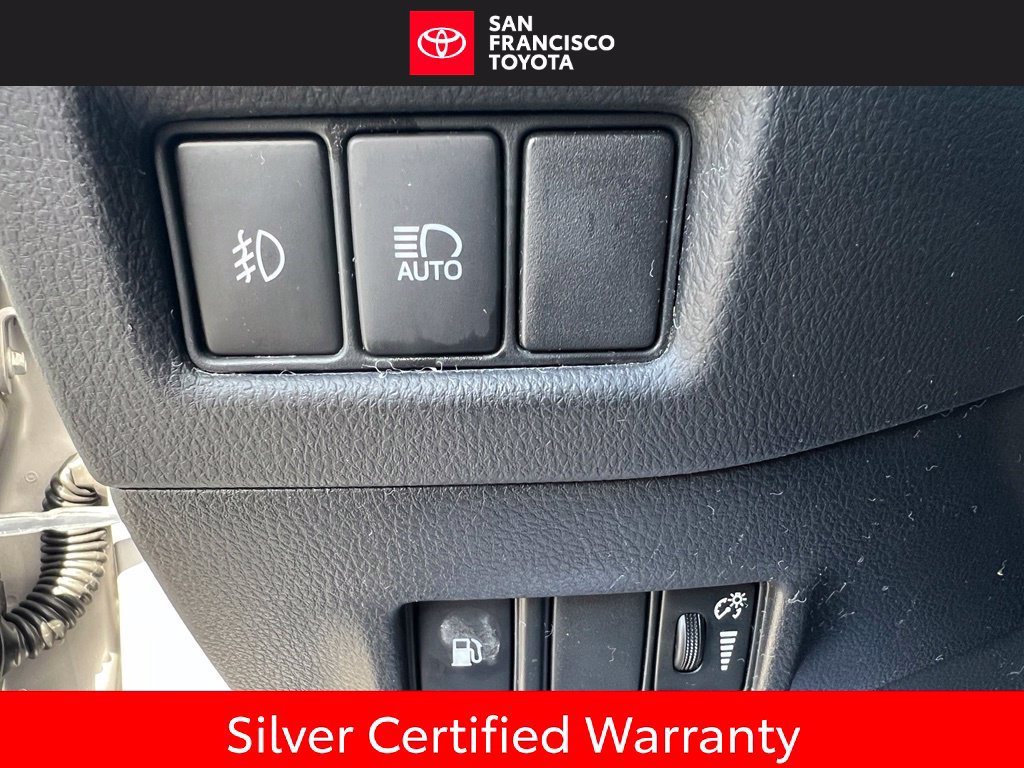 Certified 2018 Toyota C-HR XLE FWD image 29