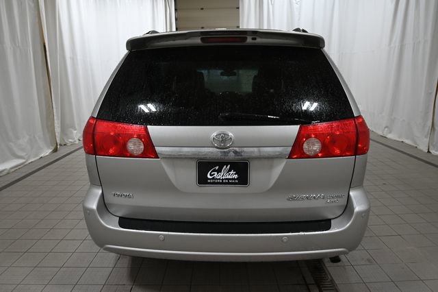 Used 2009 Toyota Sienna AWD image 9