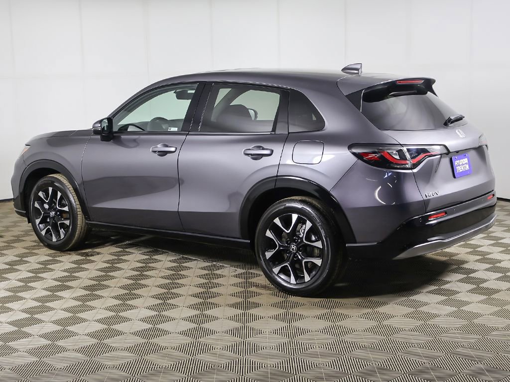 Used 2026 Honda HR-V EX-L image 10