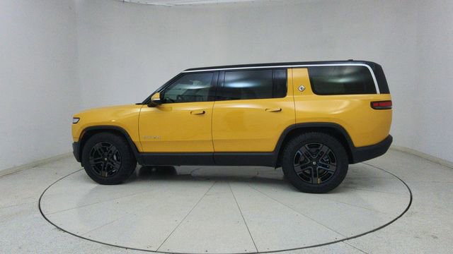 Used 2024 Rivian R1S Adventure image 70