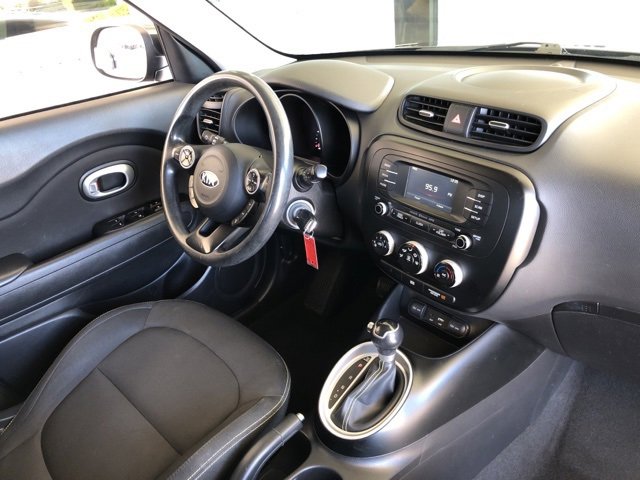Used 2016 Kia Soul + image 47