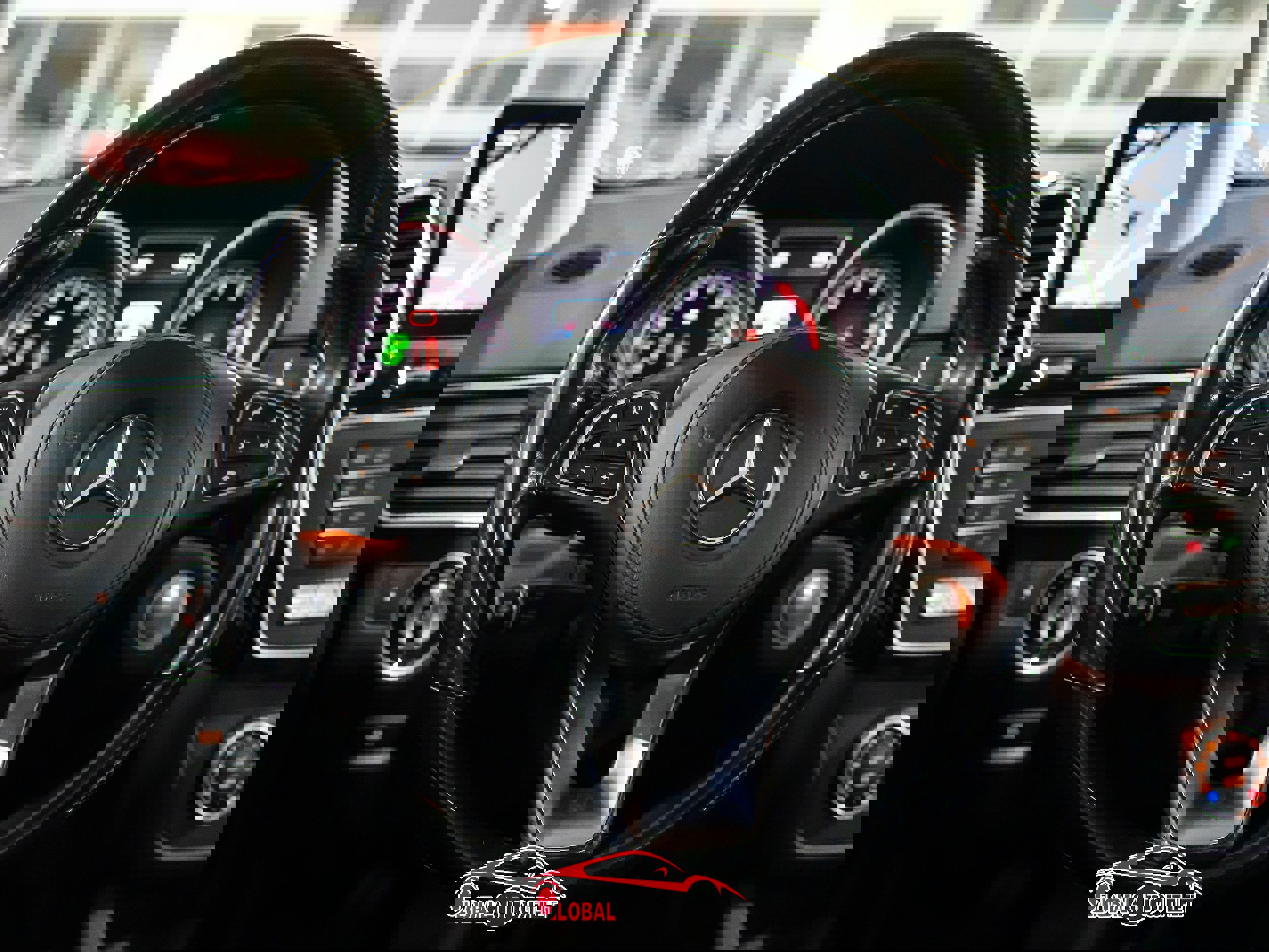 Used 2018 Mercedes-Benz GLS 550 4MATIC w/ Driver Assistance Package image 24