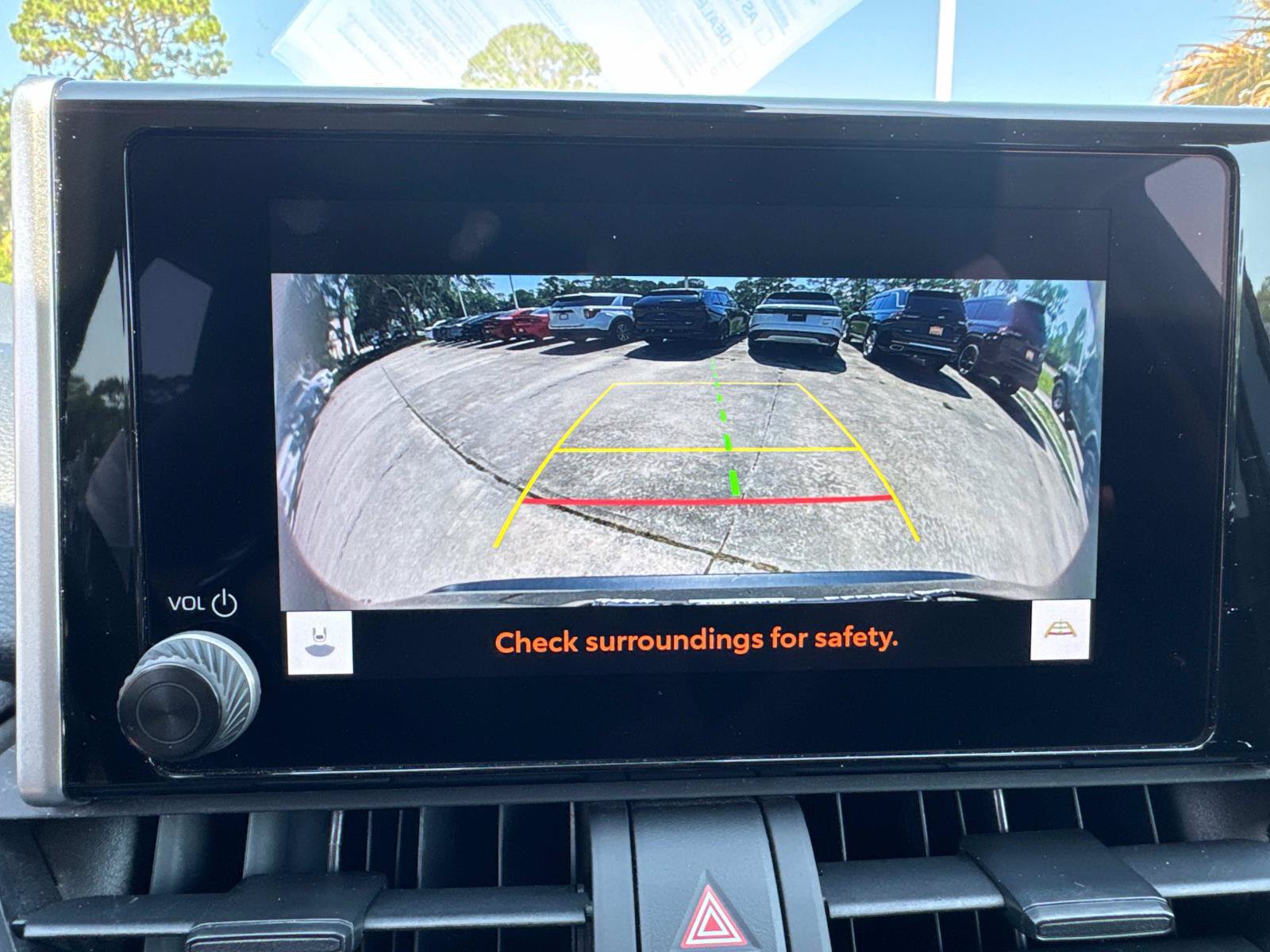 Used 2024 Toyota RAV4 XLE FWD image 23