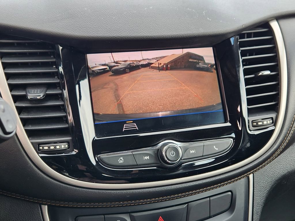 Used 2020 Chevrolet Trax LS AWD/4WD image 9