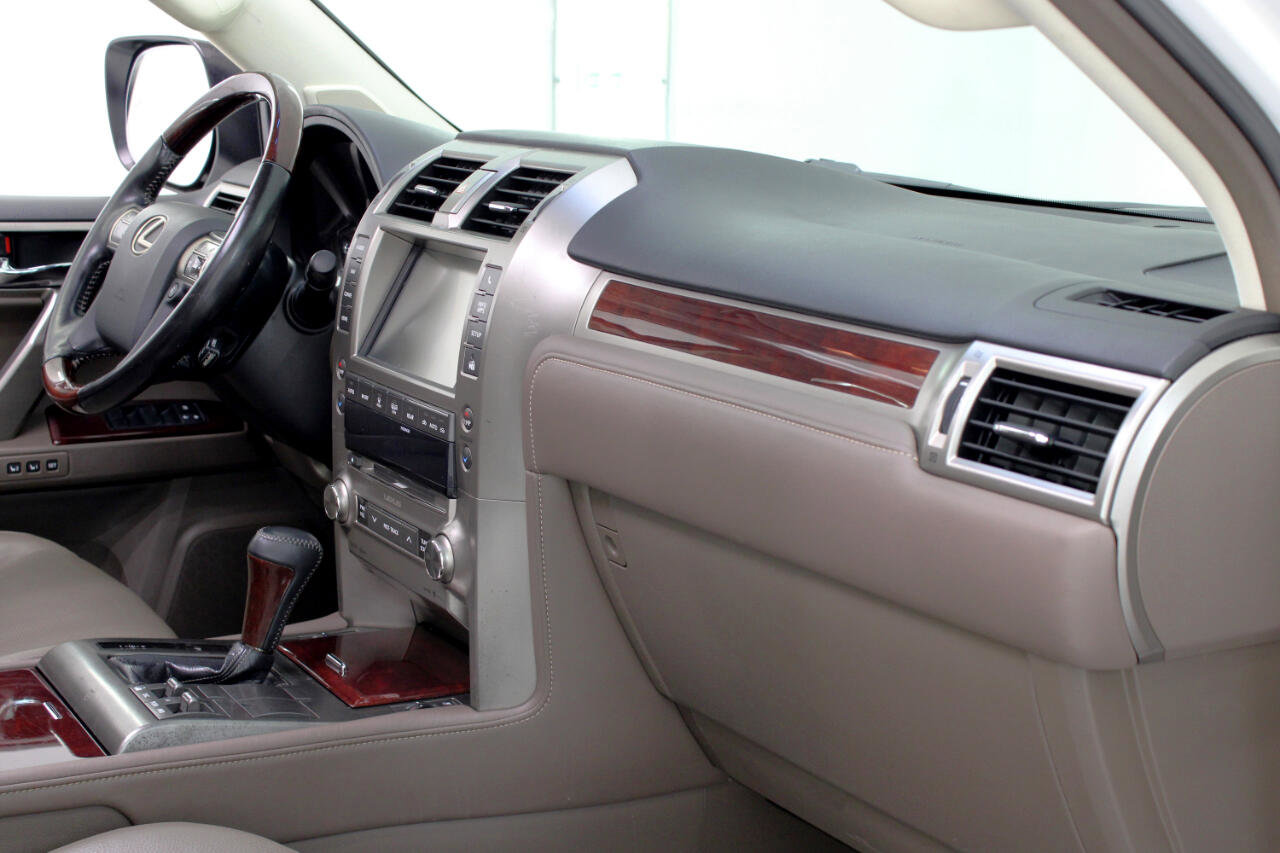 Used 2016 Lexus GX 460 Premium image 48