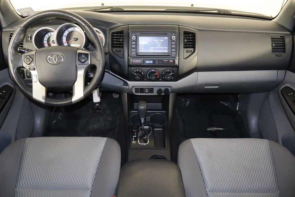 Used 2014 Toyota Tacoma PreRunner w/ Convenience Package RWD image 13