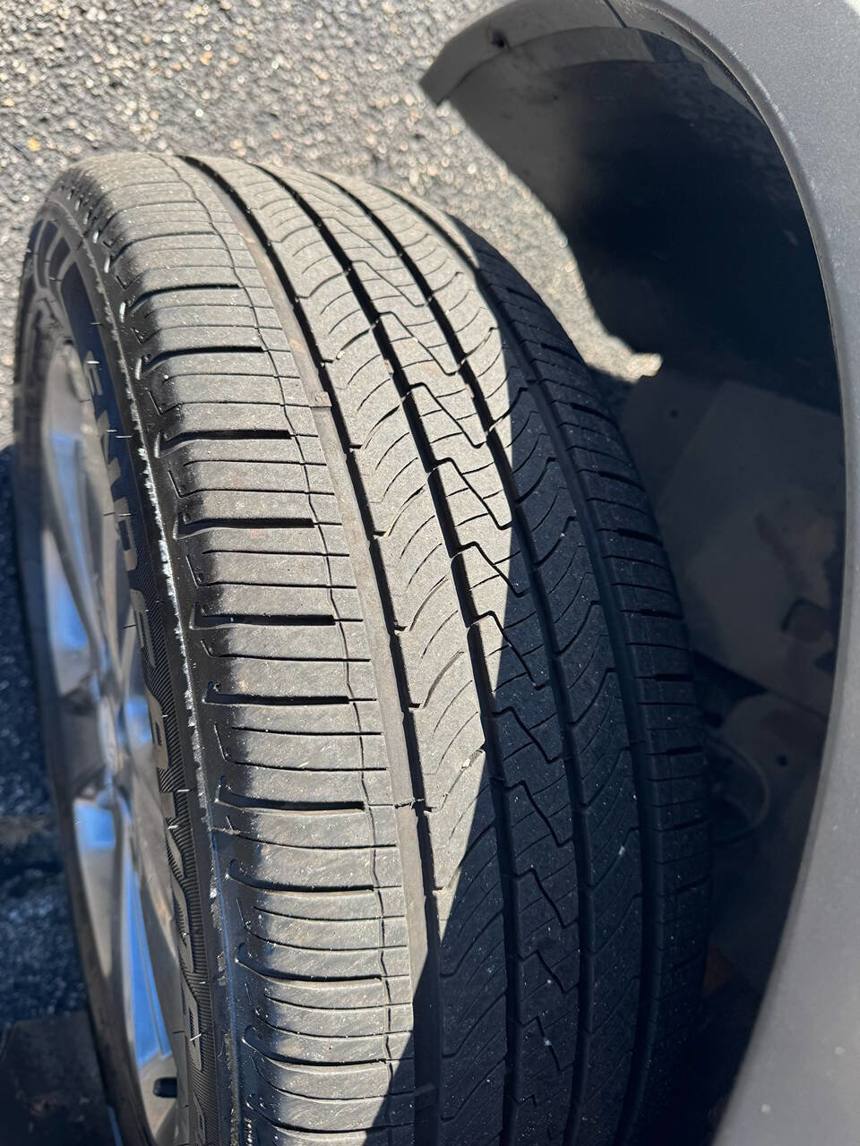 Used 2014 Buick Encore AWD image 28