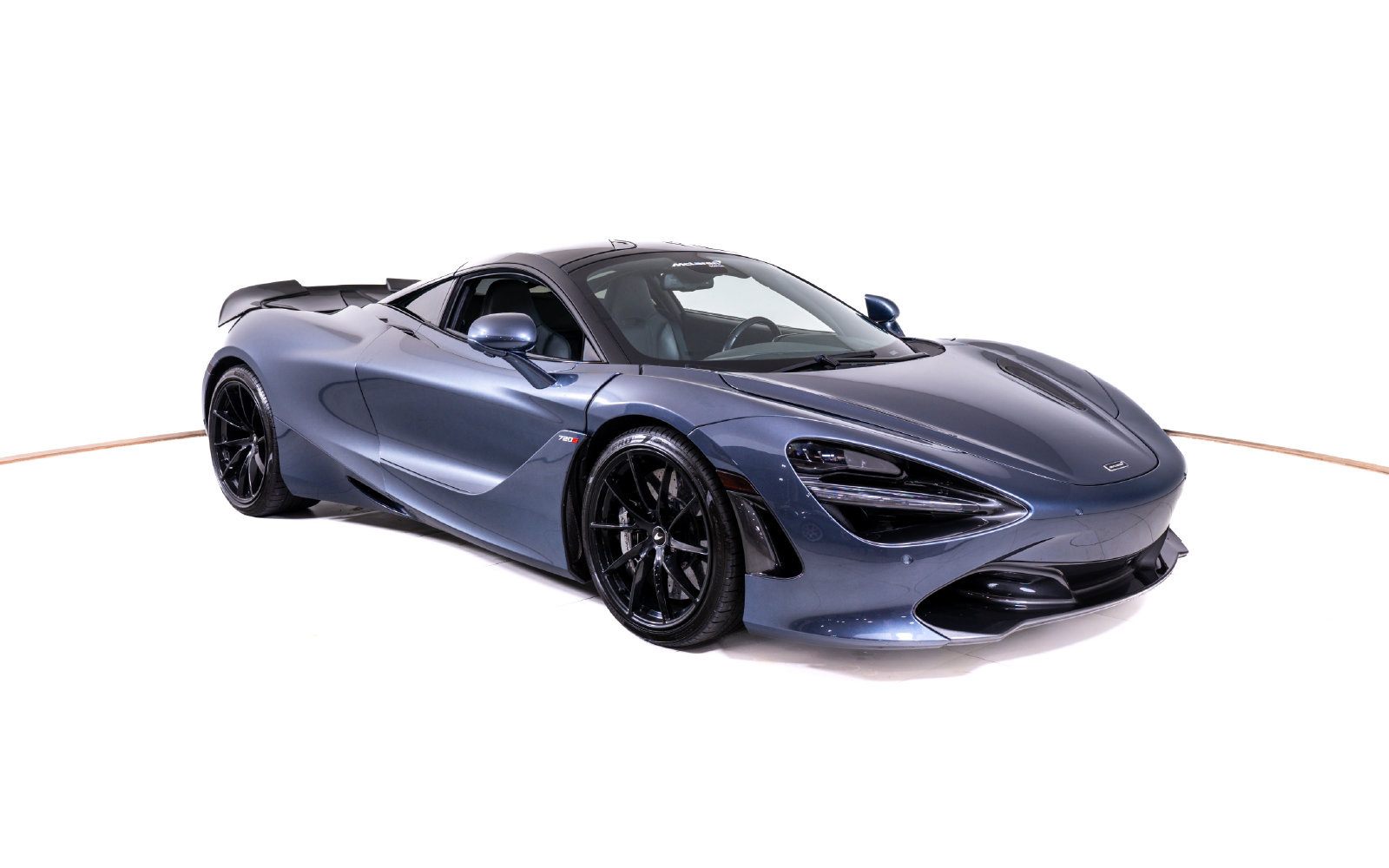 Used 2019 McLaren 720S RWD image 7