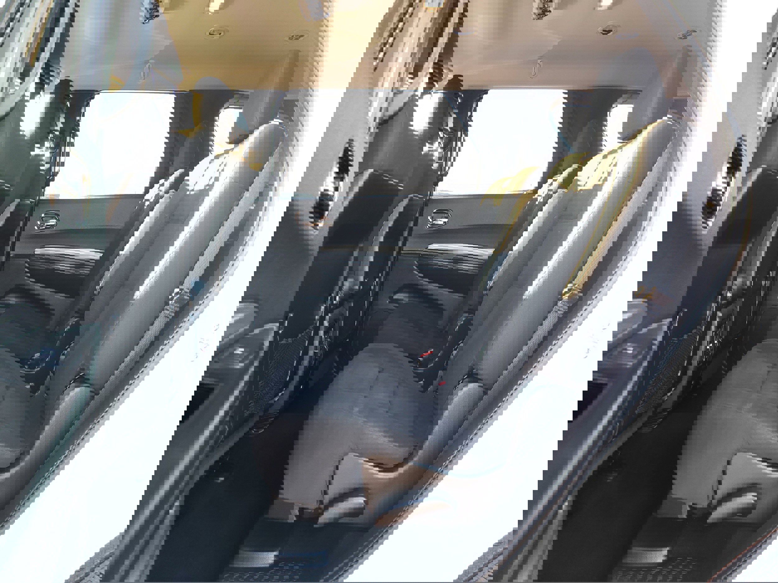 Used 2020 Dodge Durango GT image 12