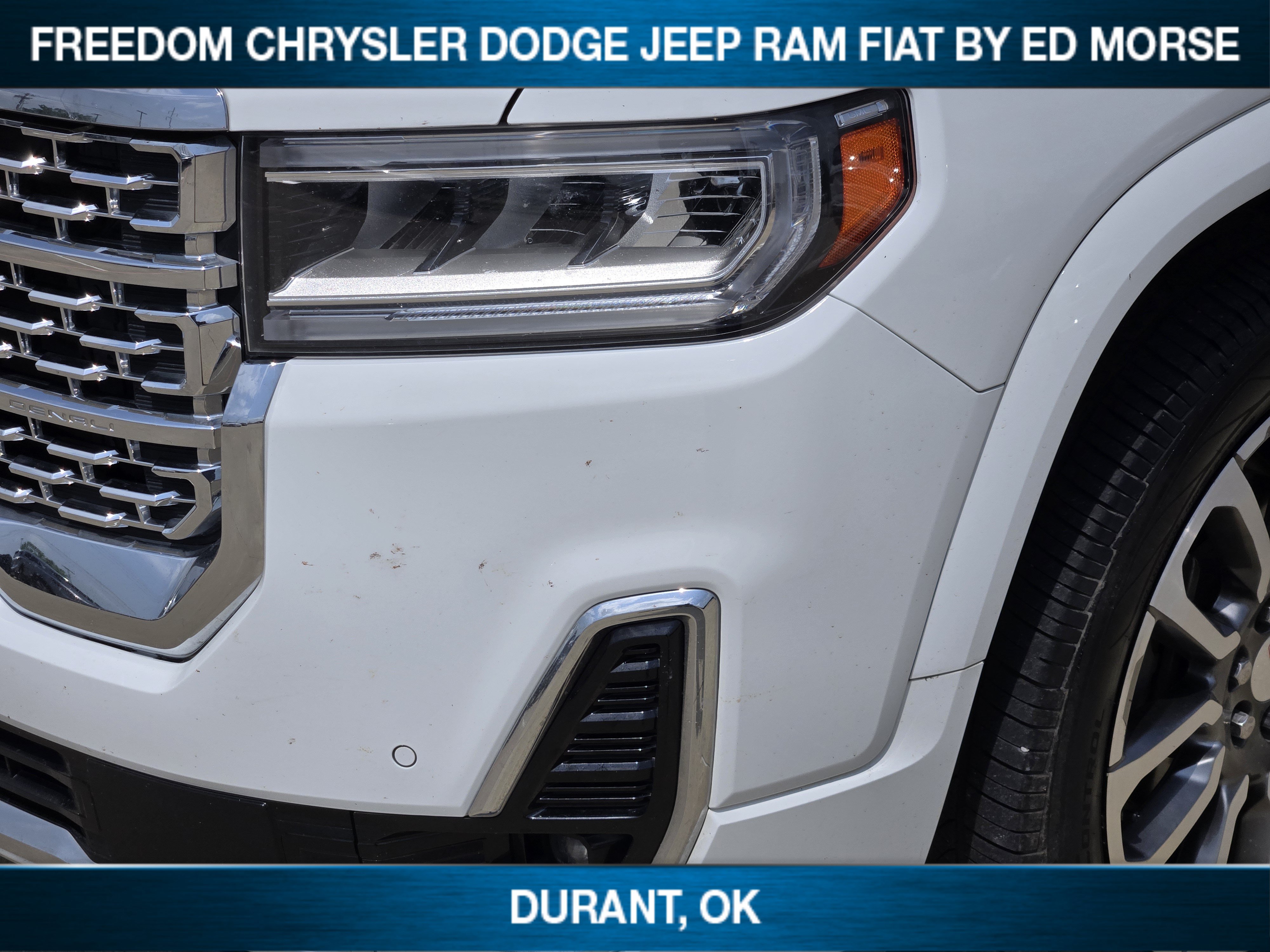 Used 2020 GMC Acadia Denali w/ Technology Package FWD image 5
