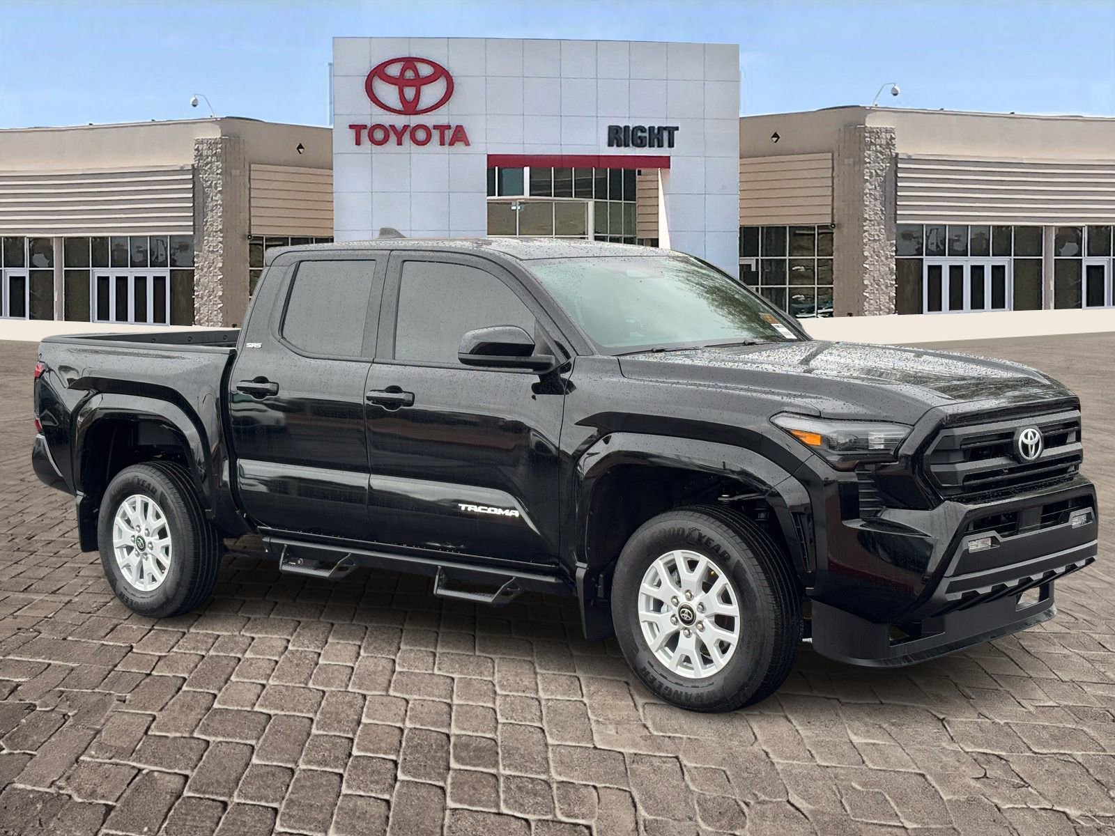 Certified 2025 Toyota Tacoma SR5 image 9