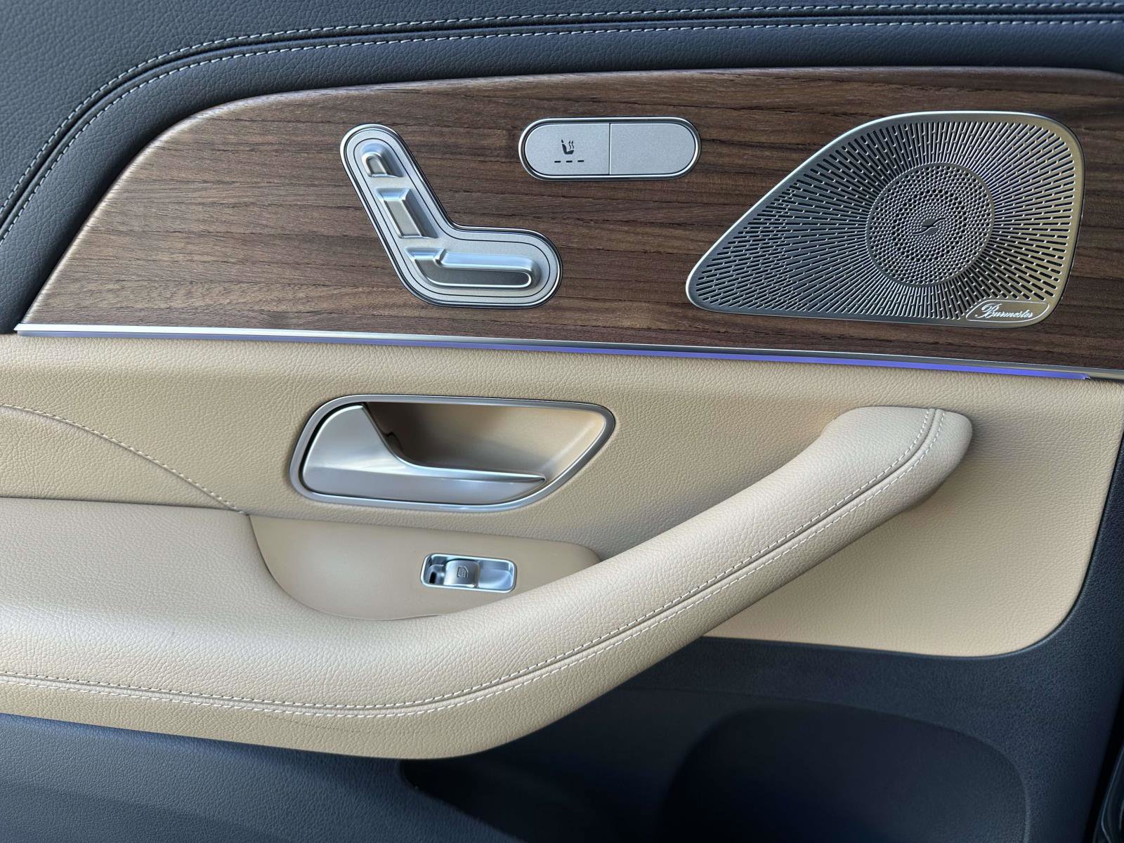 New 2026 Mercedes-Benz GLS 450 4MATIC image 8