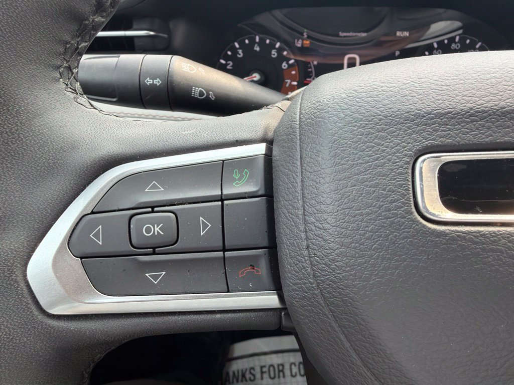 Used 2025 Jeep Compass Limited AWD/4WD image 27