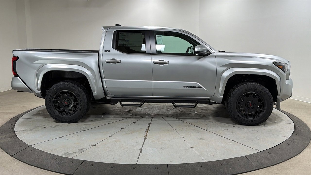 New 2026 Toyota Tacoma SR5 image 6