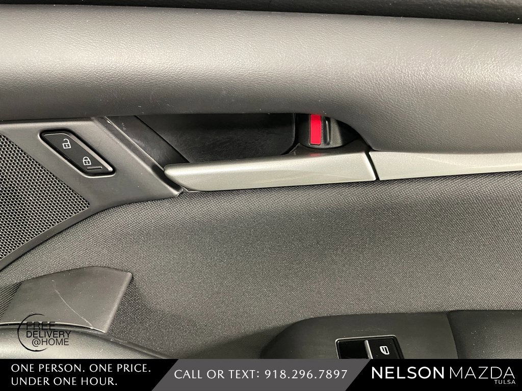 Used 2021 MAZDA MAZDA3 Sedan image 43