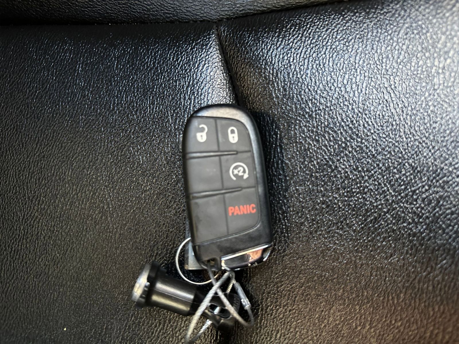 Used 2025 Jeep Compass Limited AWD/4WD image 21