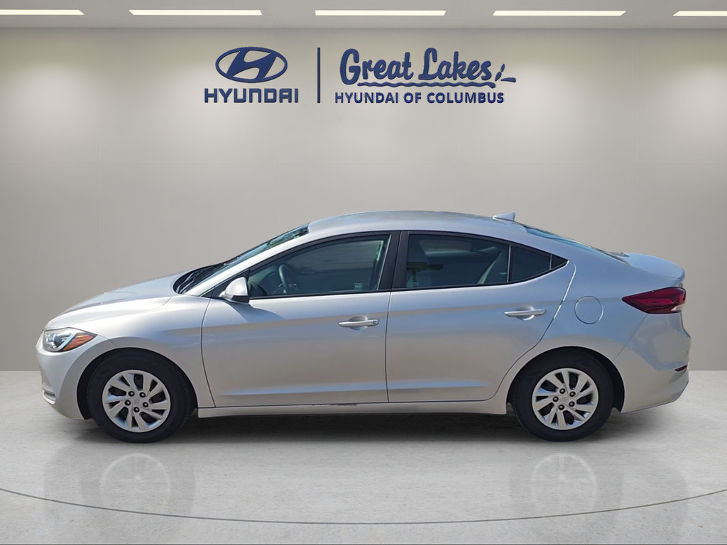 Used 2017 Hyundai Elantra SE w/ Cargo Package FWD image 8