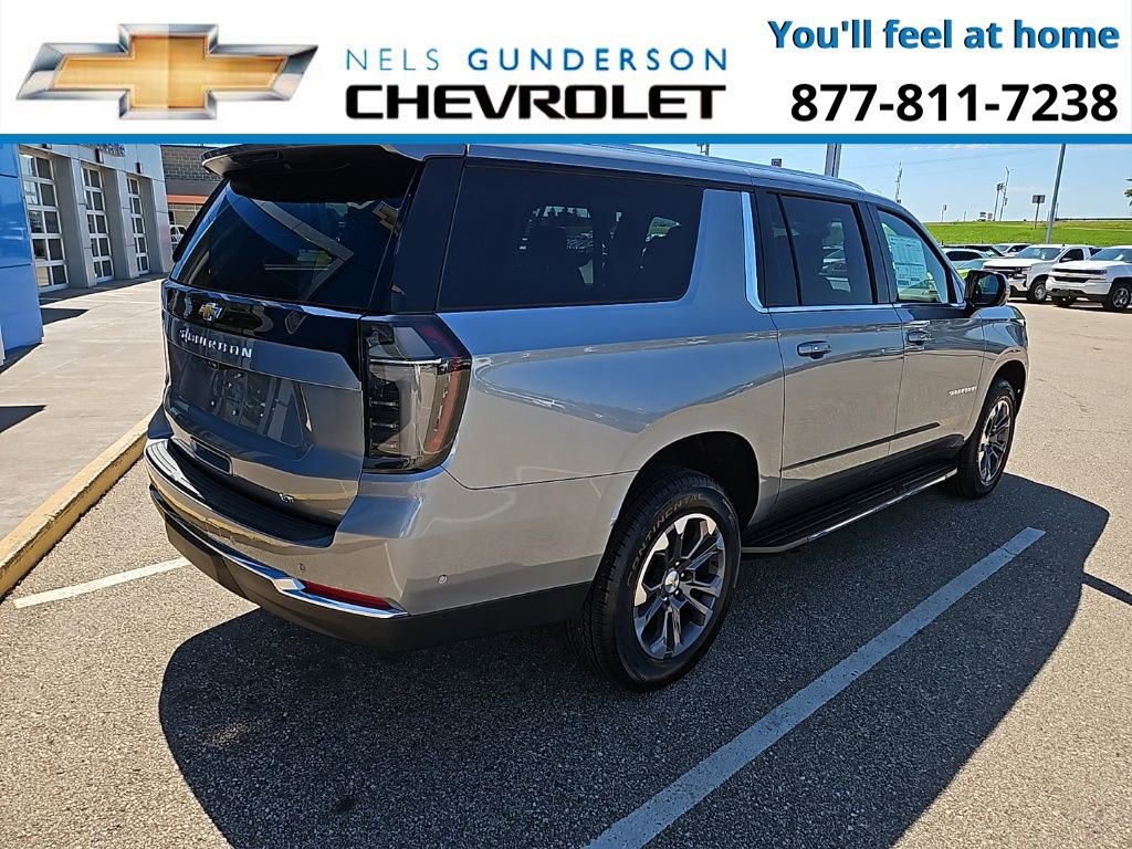 New 2025 Chevrolet Suburban LT w/ Advanced Technology Package image 7