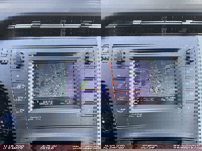 Used 2013 Toyota Prius Three FWD image 33