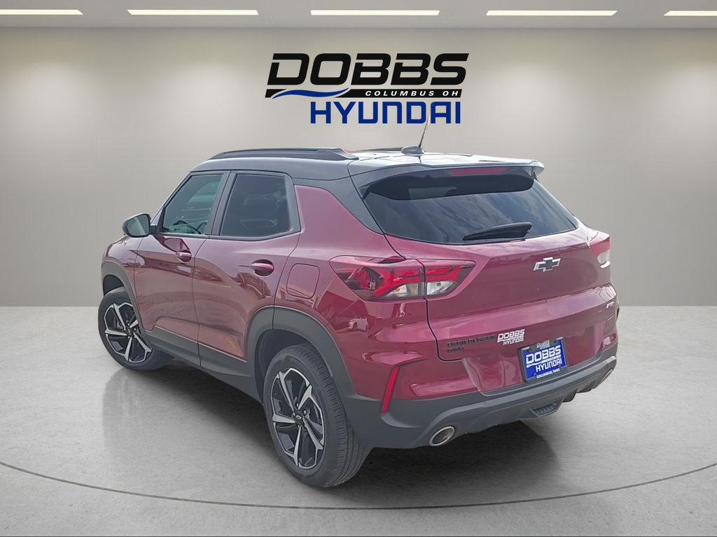 Used 2023 Chevrolet TrailBlazer RS w/ Sun and Liftgate Package AWD/4WD image 3
