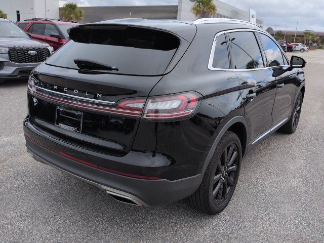 Used 2023 Lincoln Nautilus Reserve w/ Monochromatic Package FWD image 4