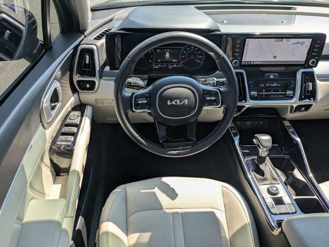 Used 2022 Kia Sorento SX image 27