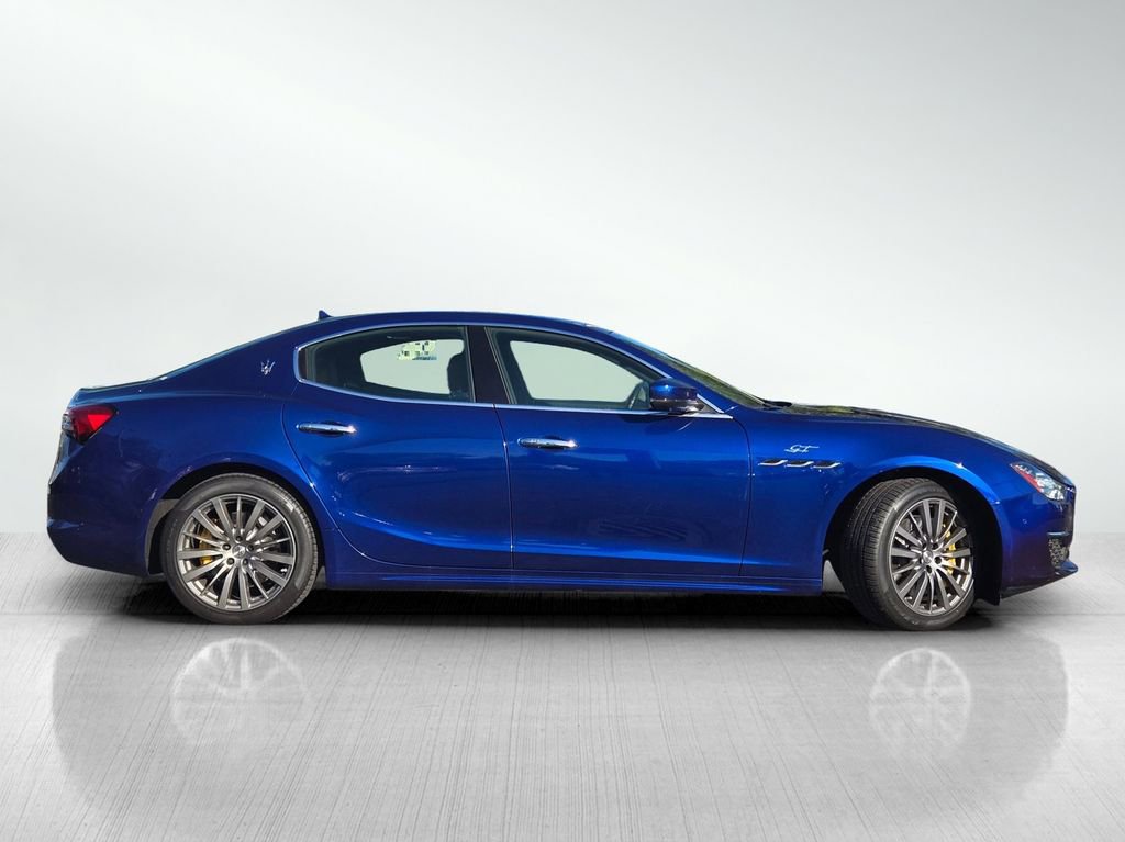 Used 2022 Maserati Ghibli GT image 3