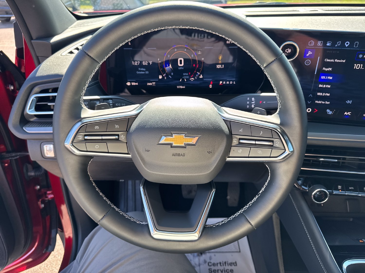 Used 2026 Chevrolet Traverse LT w/ Driver Confidence Package AWD/4WD image 14