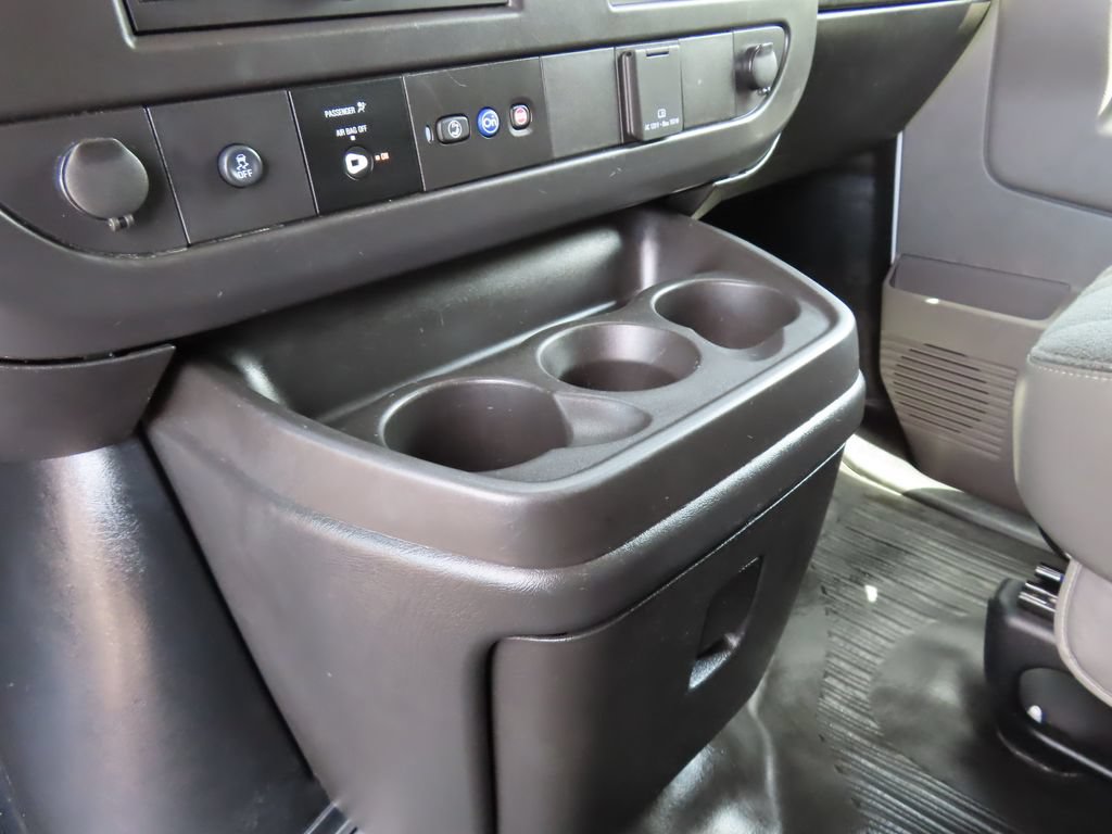 Used 2025 Chevrolet Express 2500 w/ Driver Convenience Package RWD image 20