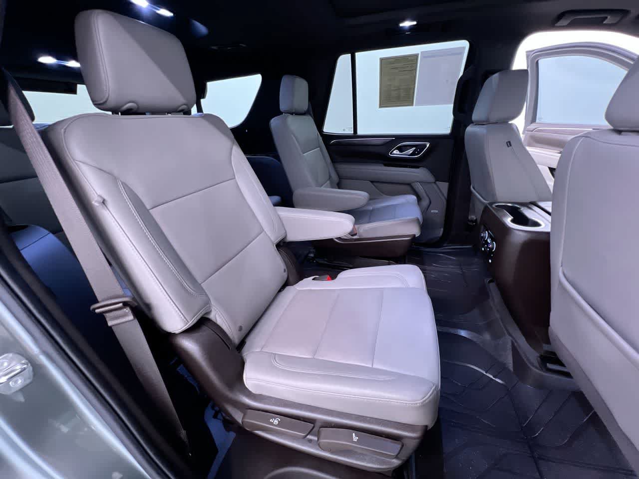 Used 2023 Chevrolet Tahoe LT w/ Luxury Package AWD/4WD image 37