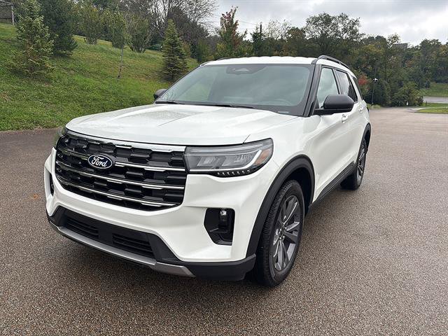 New 2027 Ford Explorer Active w/ Active Comfort Package AWD/4WD image 8