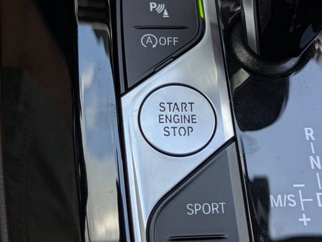 Used 2023 BMW X3 sDrive30i w/ Convenience Package w/ZPA RWD image 28